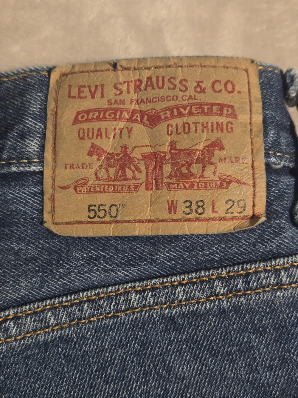 Levis levi 550