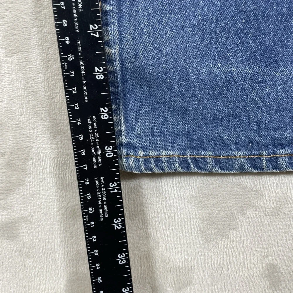 Levis item excellent