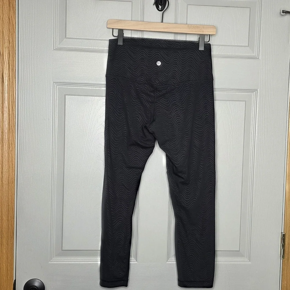 lululemon athletica product pair