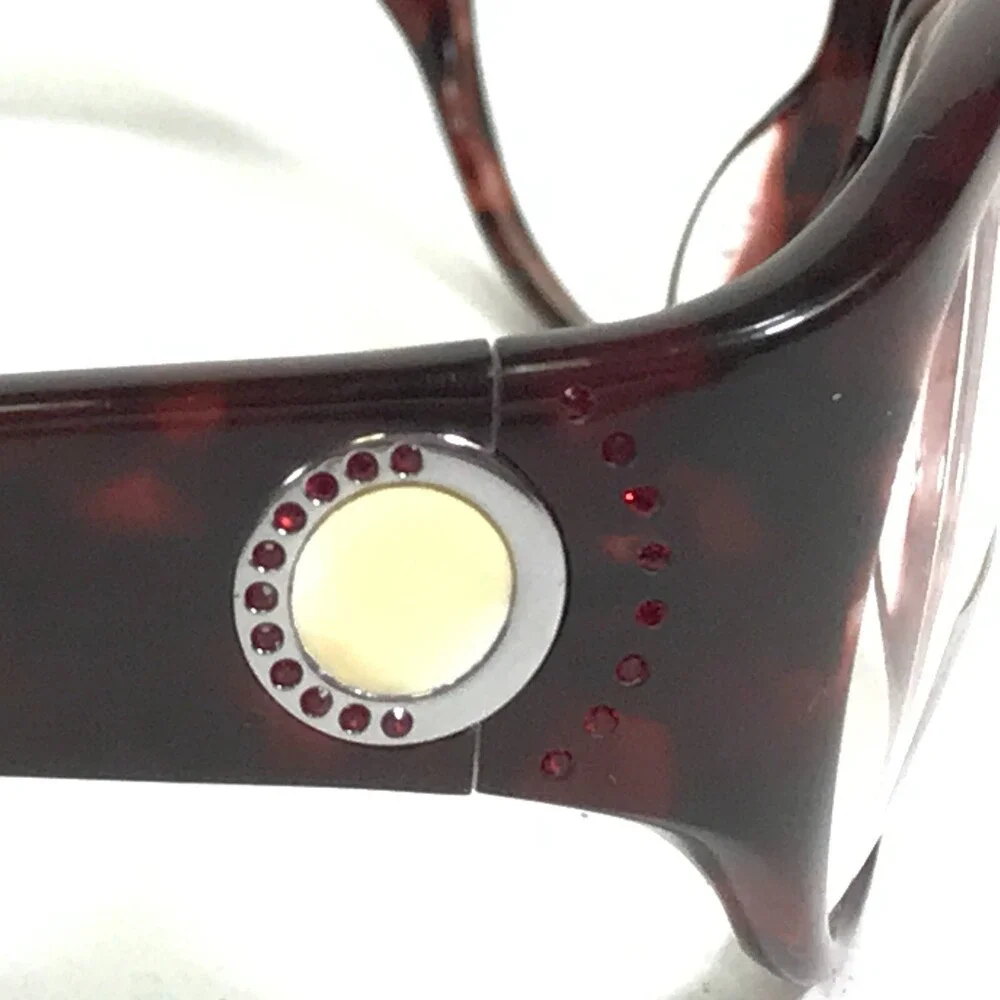 Liz Claiborne eye product 0xl7