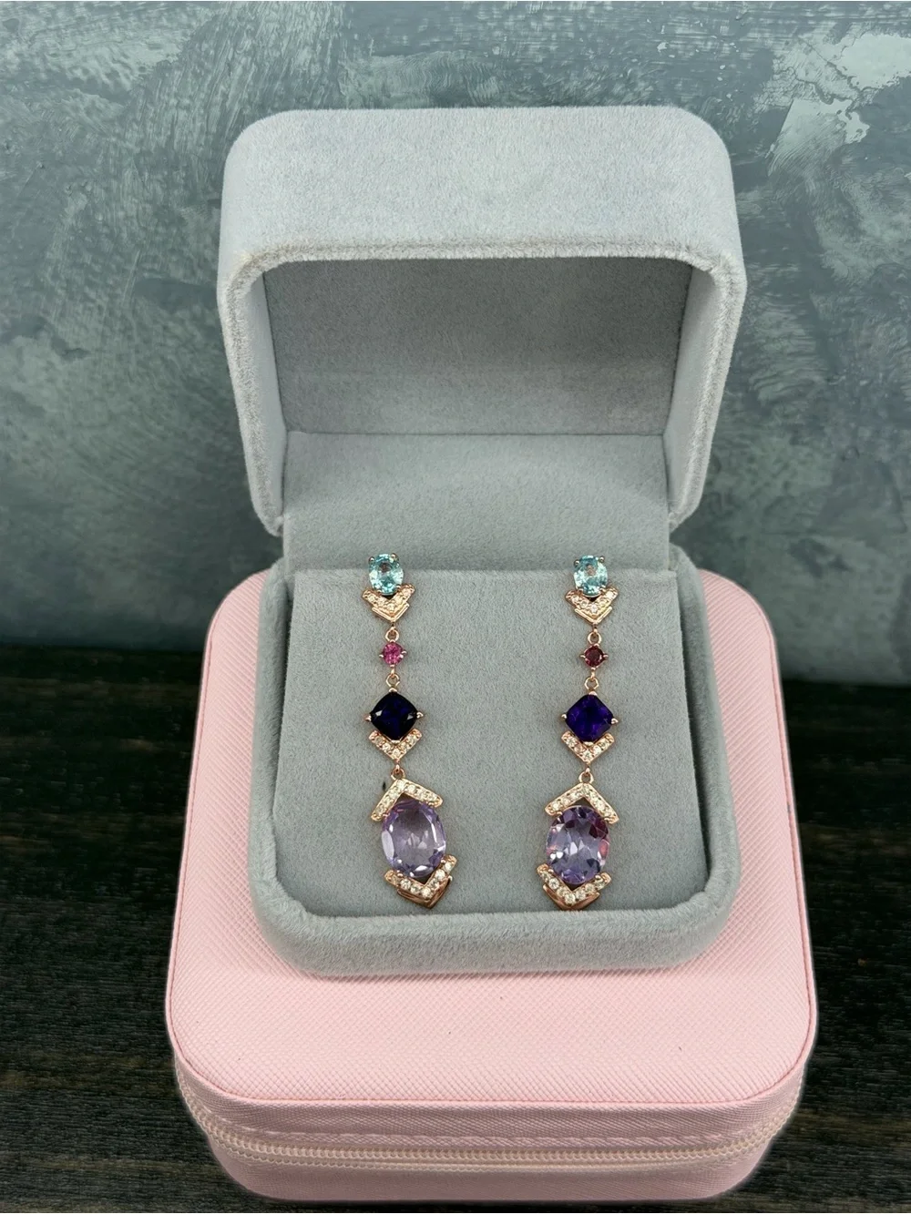 N/A these earrings