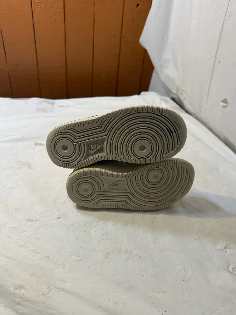 Nike no shoe