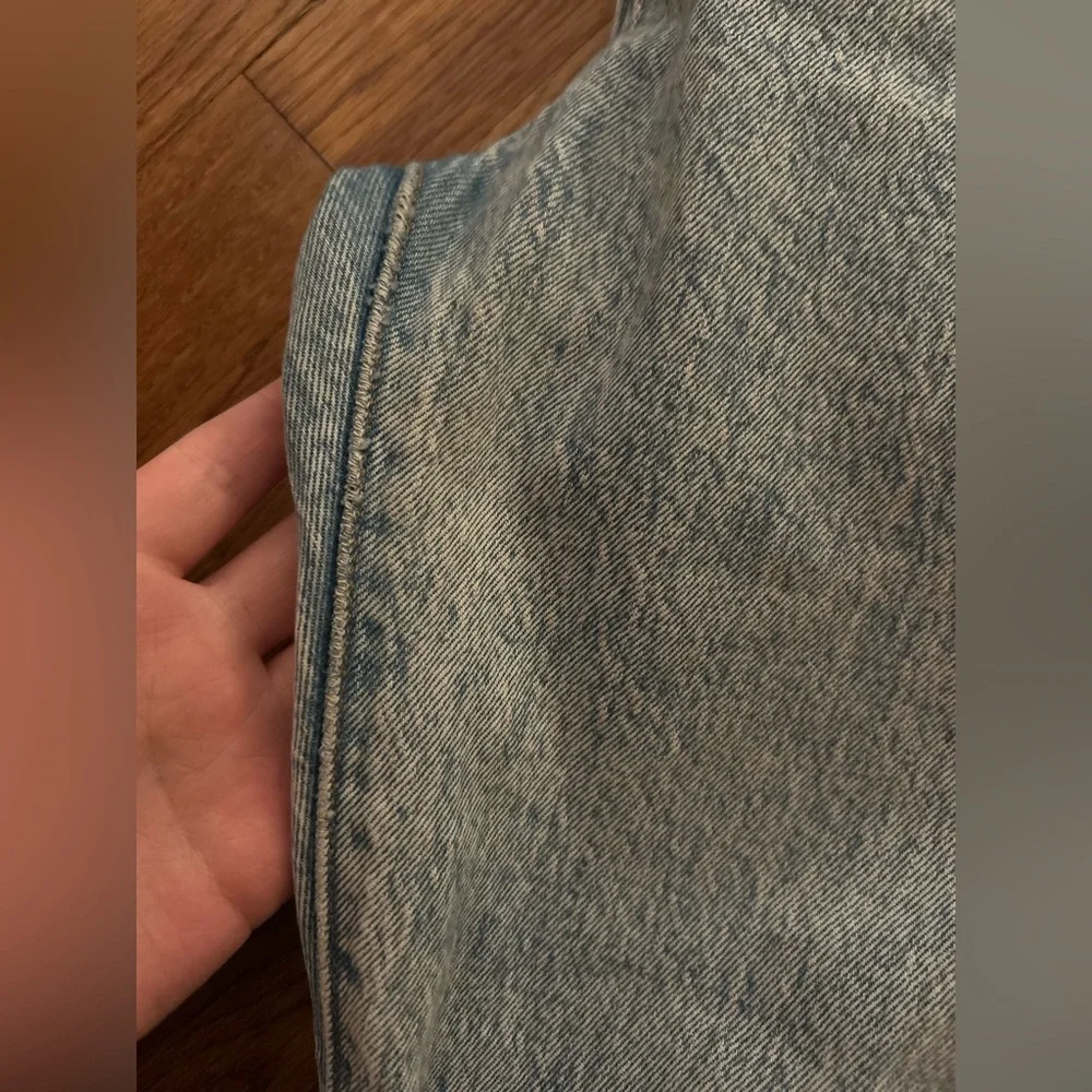 Levis levi’s red