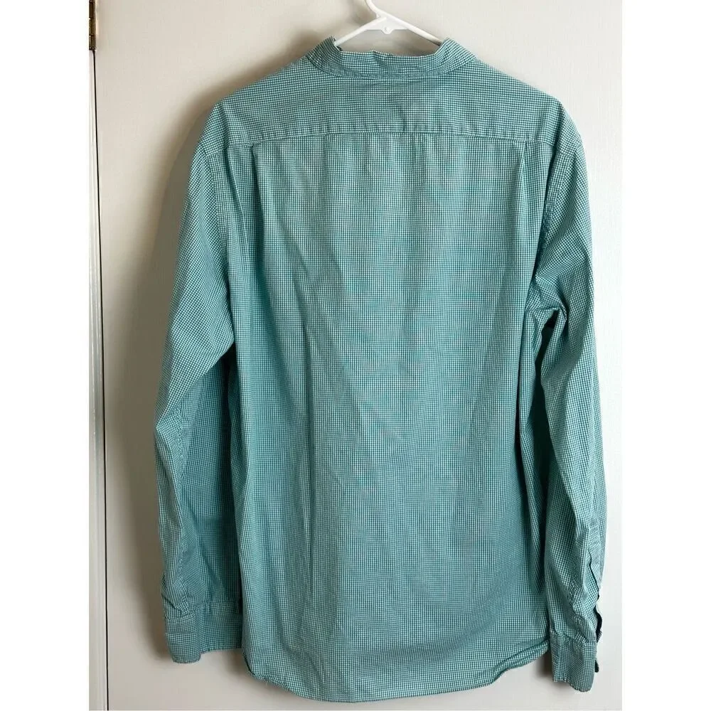 J Crew men’s turquoise and white Slim XL button down shirt
