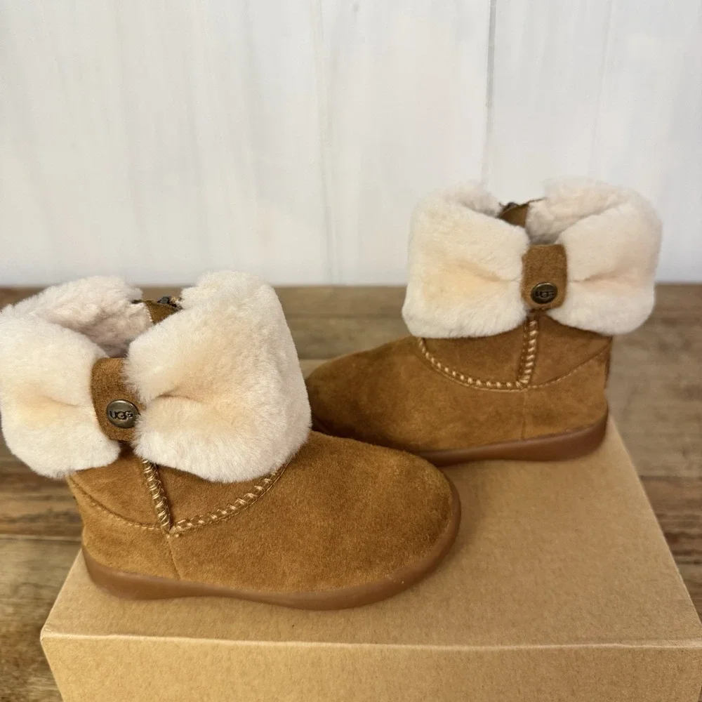 UGG brand style