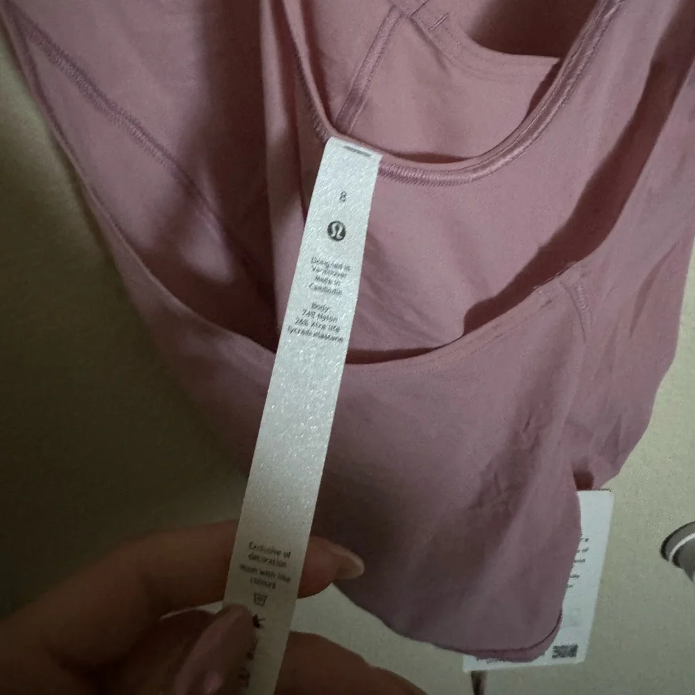 lululemon athletica new tags