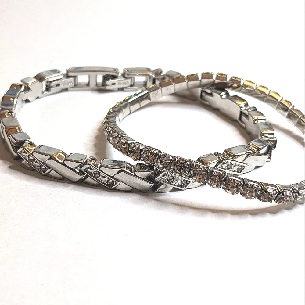 N/A silver tone