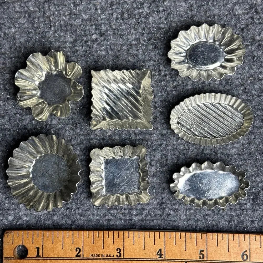 Vintage lot 16