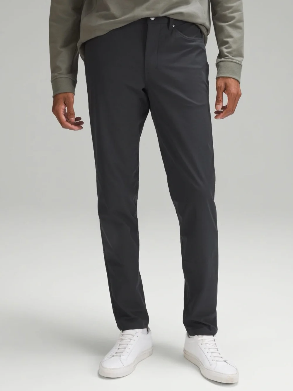 Lululemon Men’s ABC Slim-Fit 5 Pocket  Warpstreme Pants in Obsidian Gray Size 29