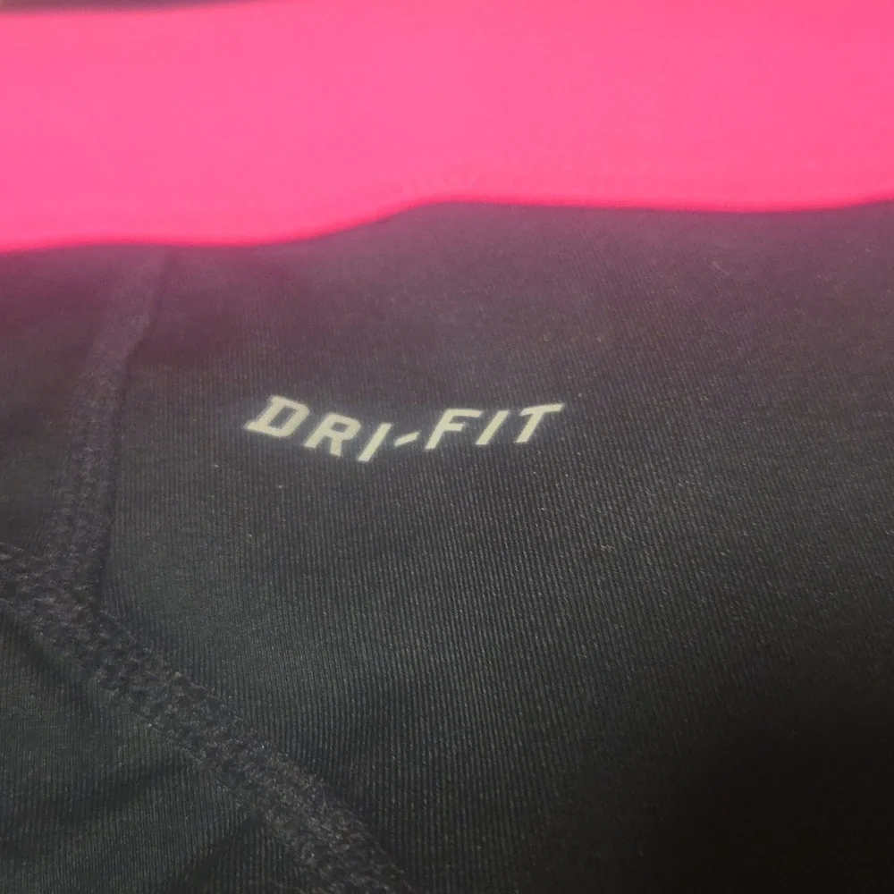 Nike 24 waist