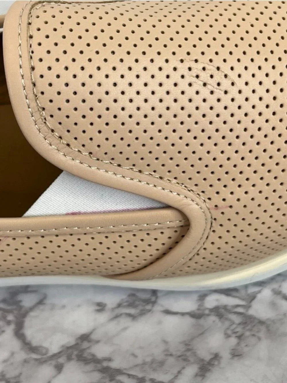 Everlane women pink