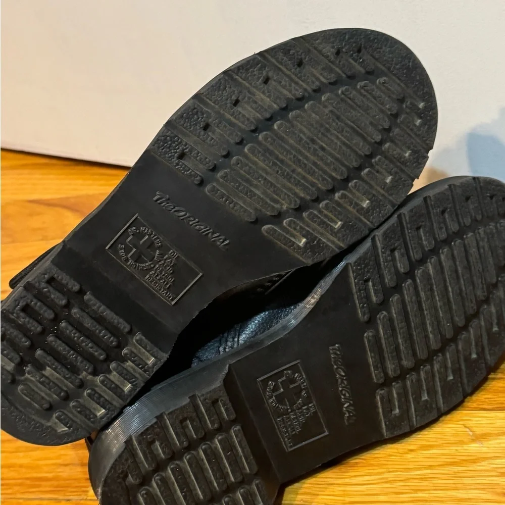 Dr. Martens very light