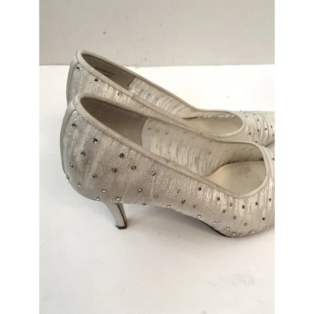 Lord & Taylor lord taylor