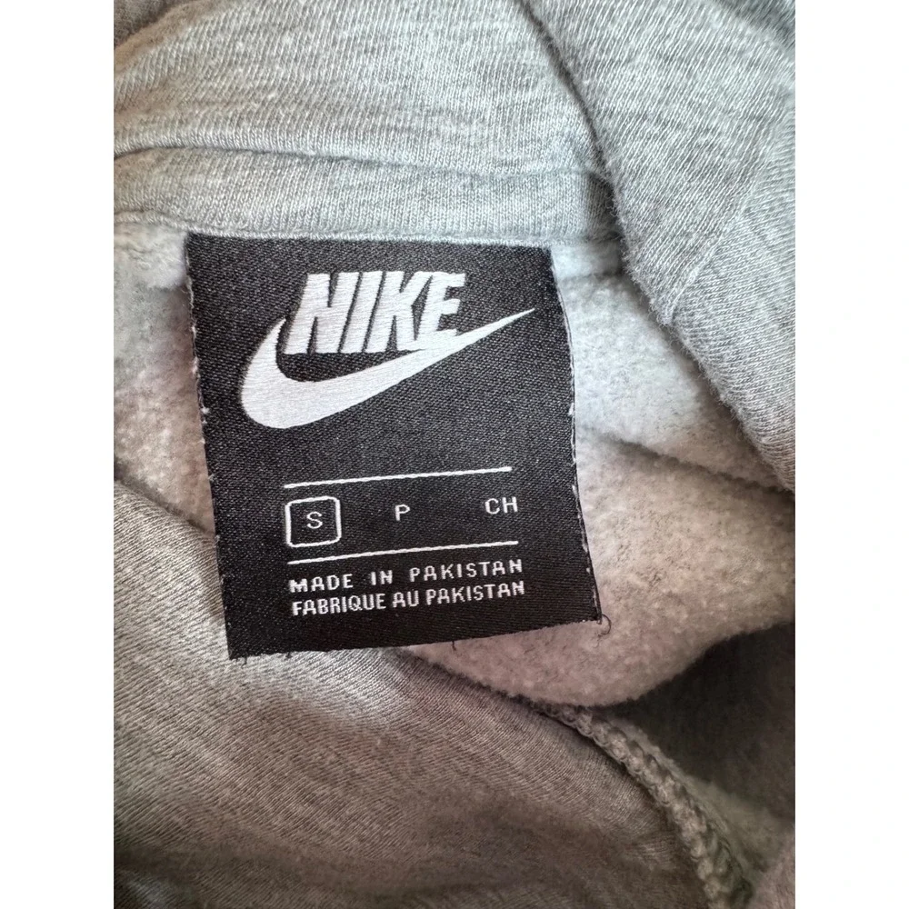 Nike classic versatile