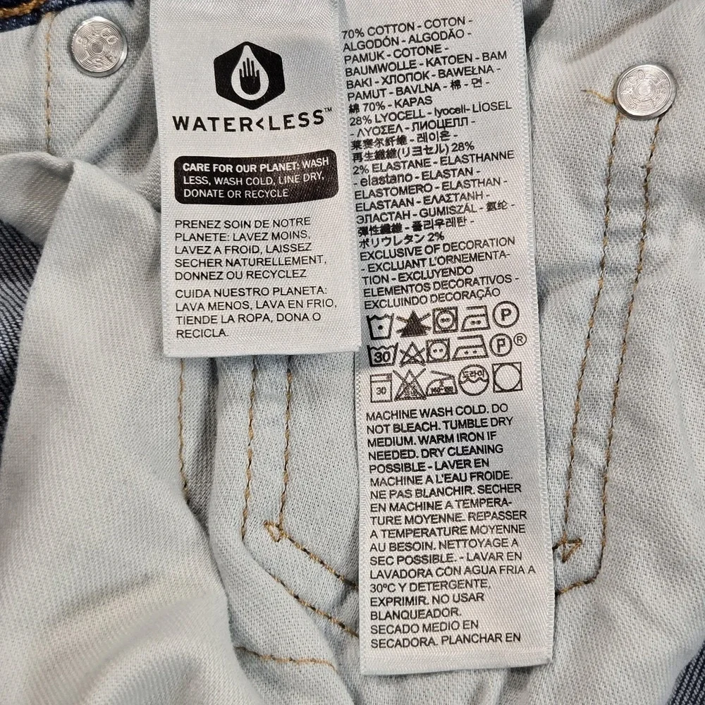 Levis brand levi