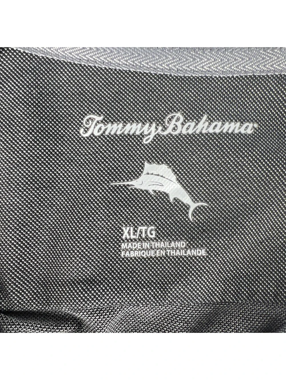 Tommy Bahama excellent barely