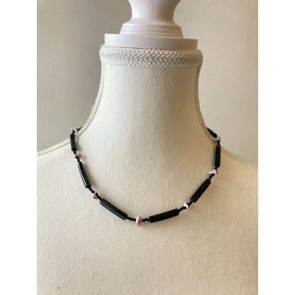 Vintage Black Beaded‎ Choker Necklace Pink Shell Chip Accent Dark Romantic