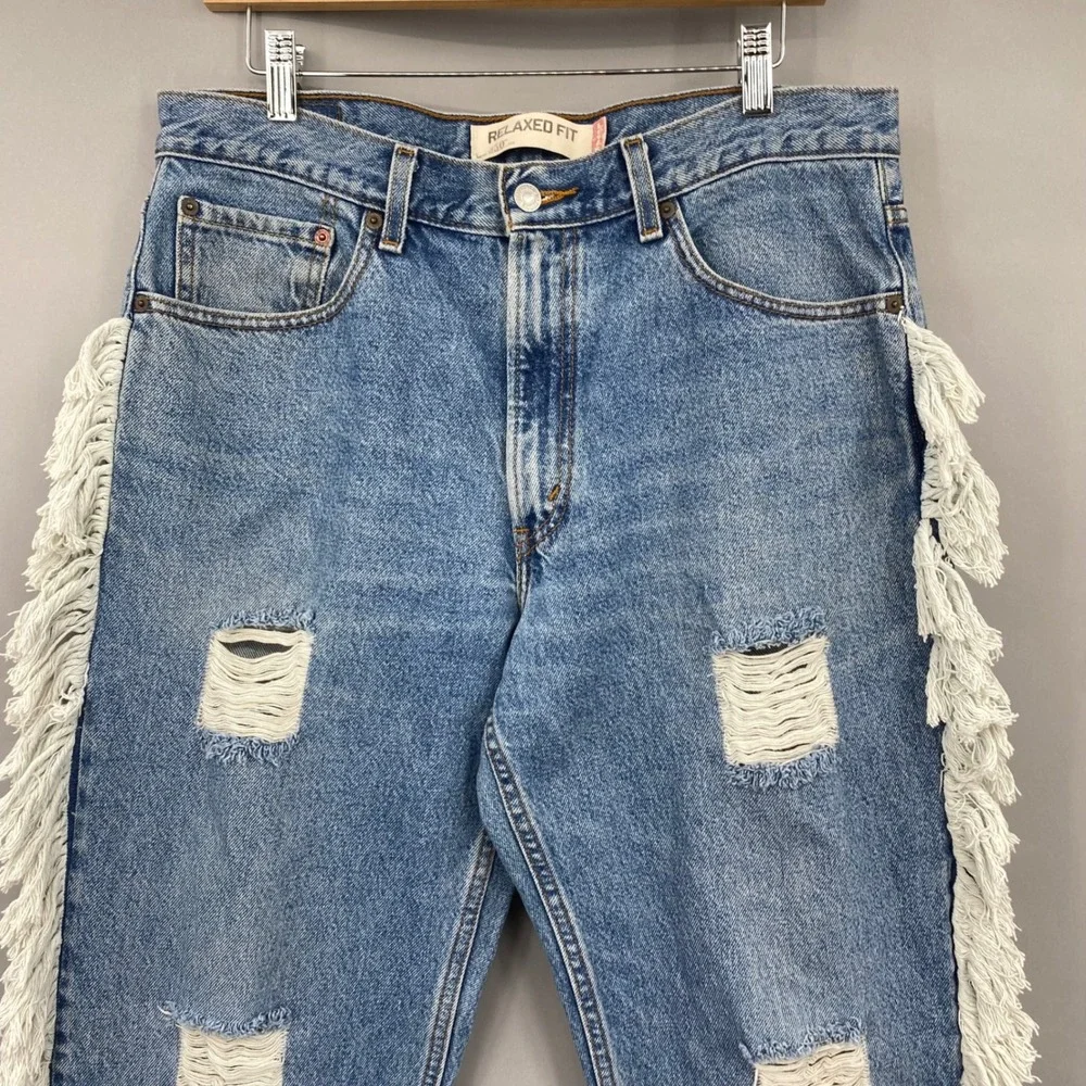 Levis levi 550
