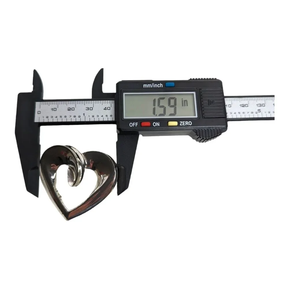 Anne Klein AK Silver Plated Polished Curve Heart Brooch Pin‎ Womens Jewelry