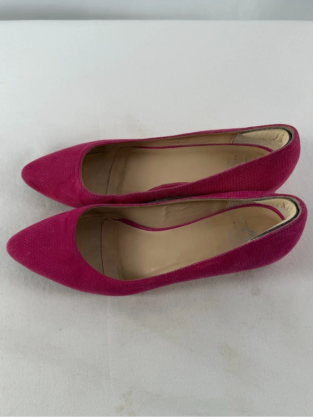 Aquatalia Embossed Suede Pointed Toe Block Heel Pumps in‎ Fuchsia Pink Size 6