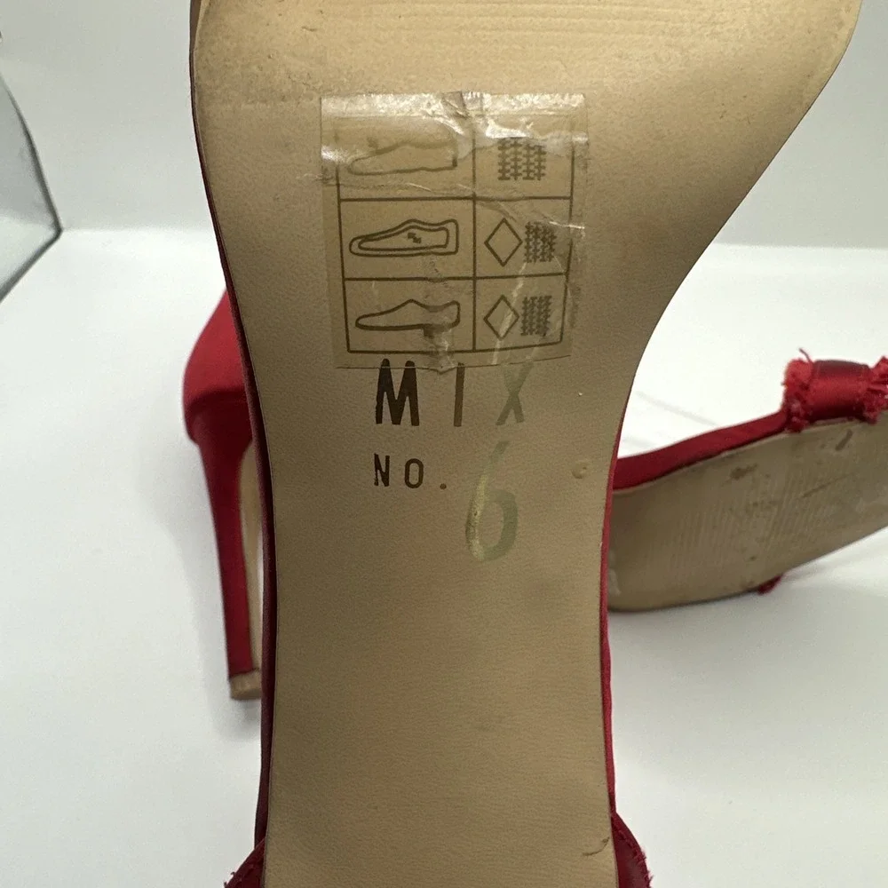 MIX NO. 6 Rayane Red Christmas Fringe‎ Sandal Heels