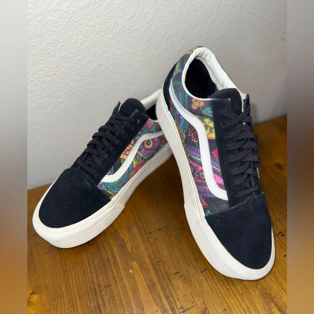 Vans super unique