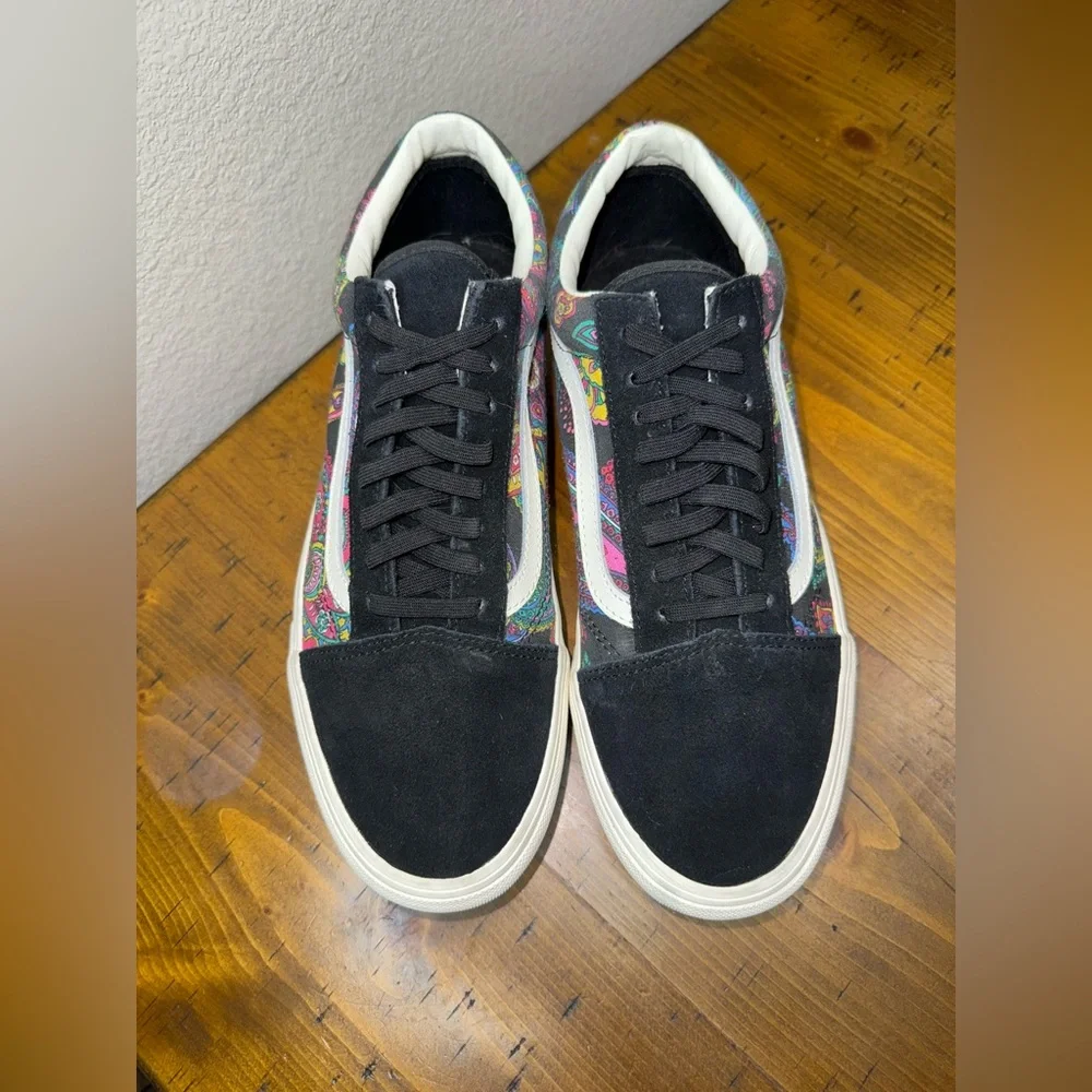 Vans super unique