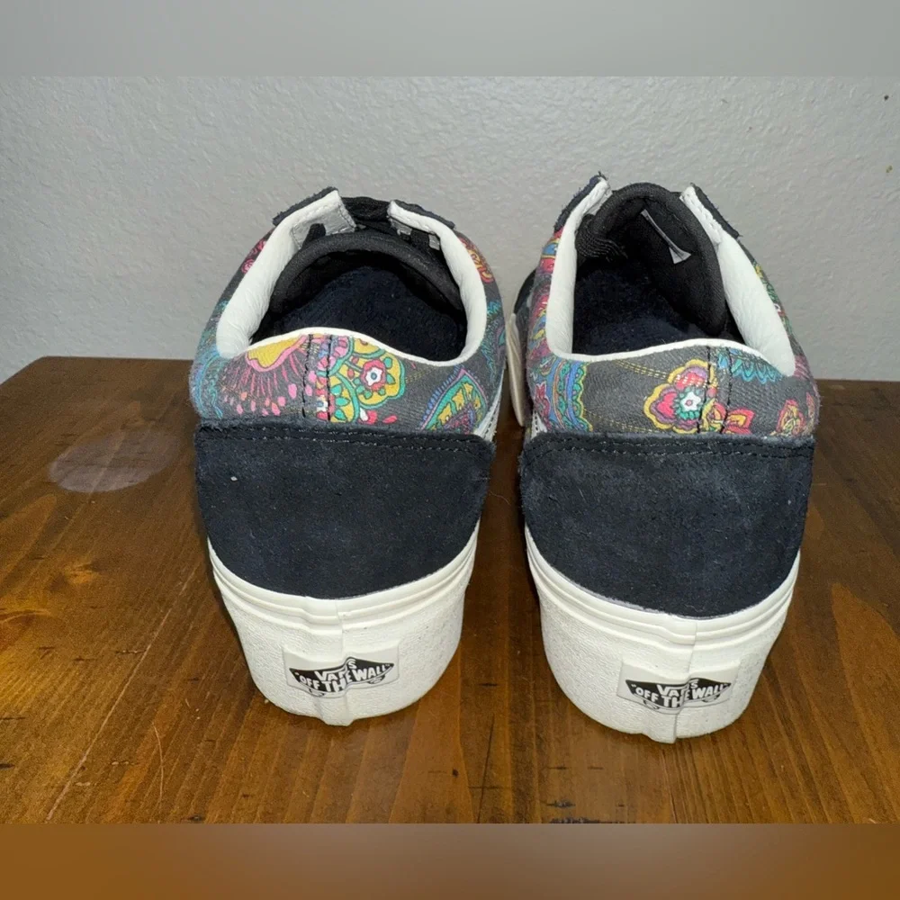 Vans super unique