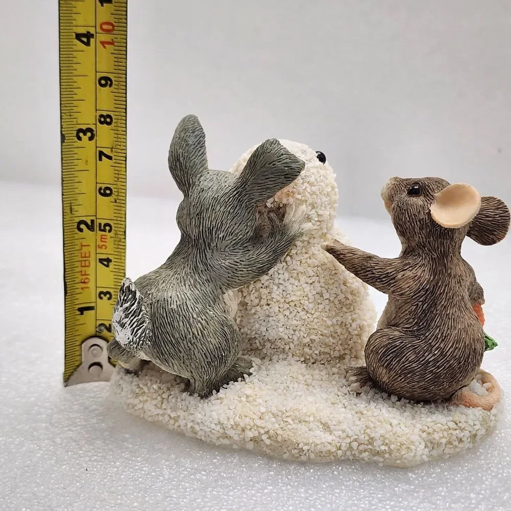 Silvestri bunny snow