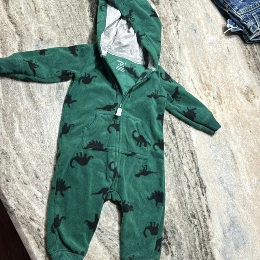 Cabelas Hoodie and Carters Dinosaur Fleece Romper‎ Bundle Kids 0-6 Months Green