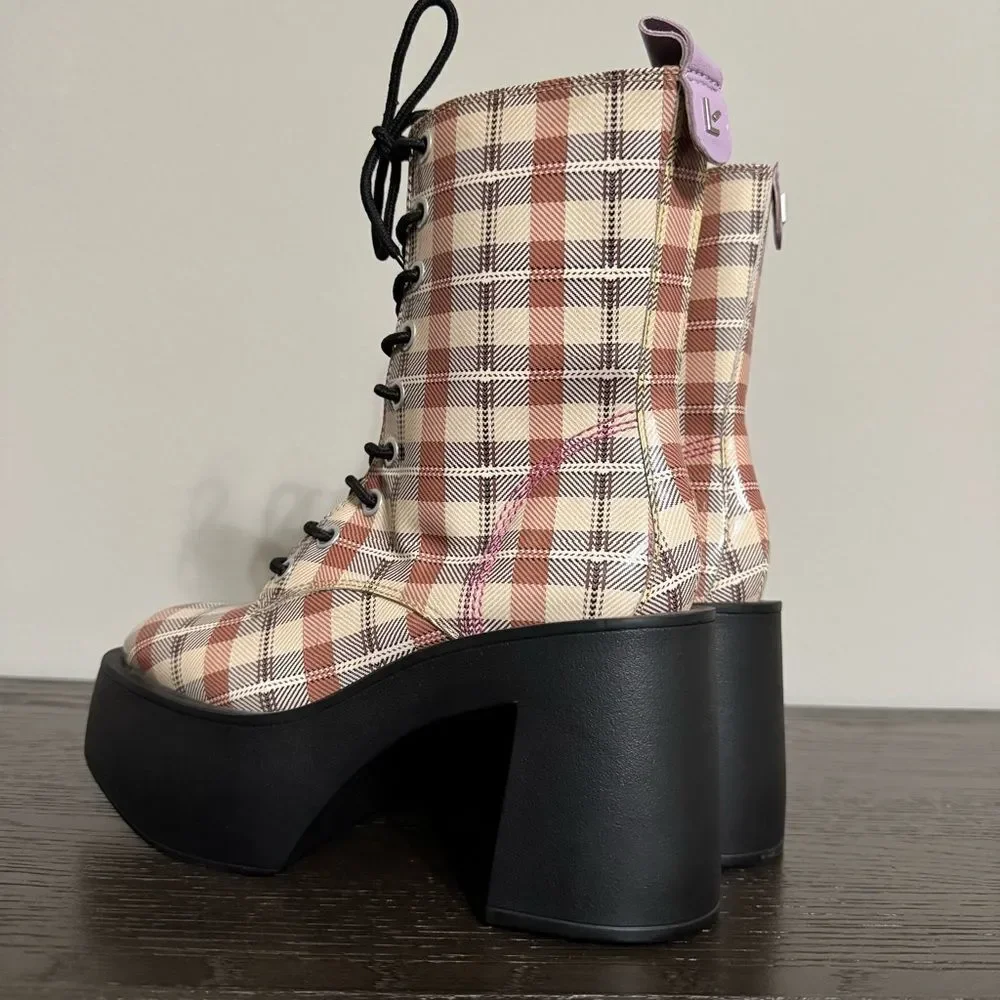 Larroude‎ Plaid Patent Leather Chunky Heel Platform Combat Boot Size 8