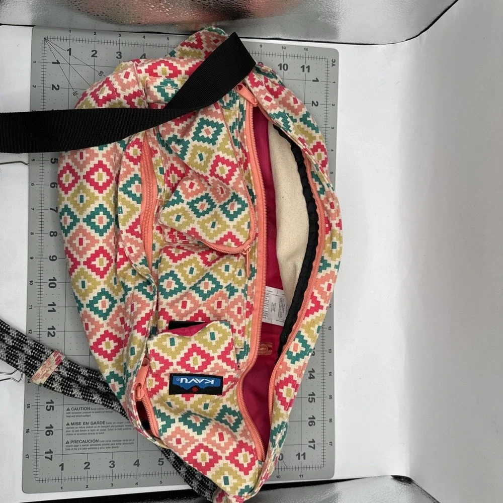 Kavu pink pictures or