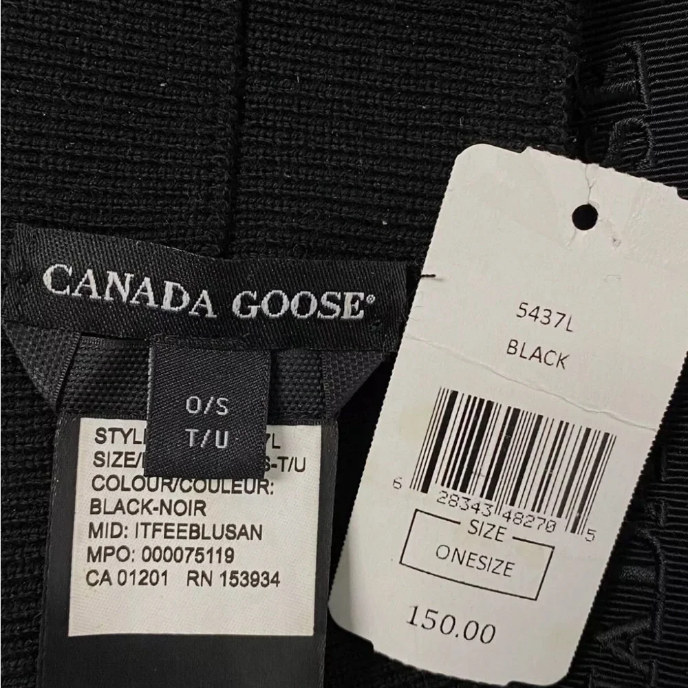 Canada Goose warm knit