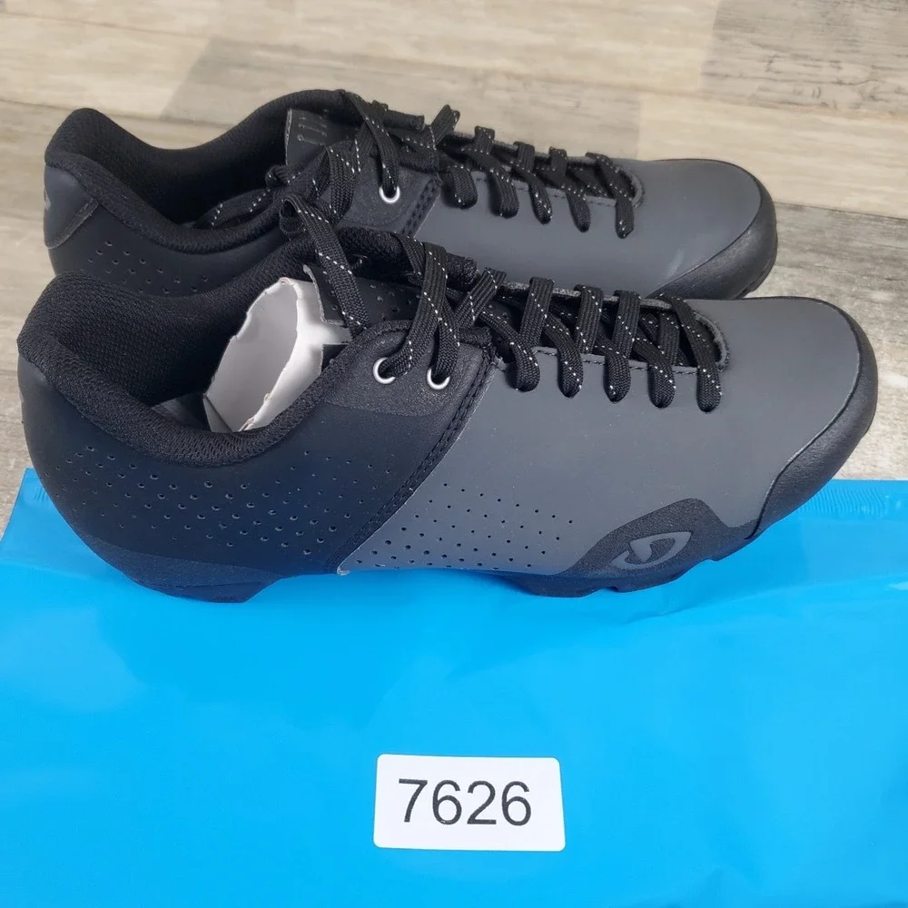 Giro 7626 box without