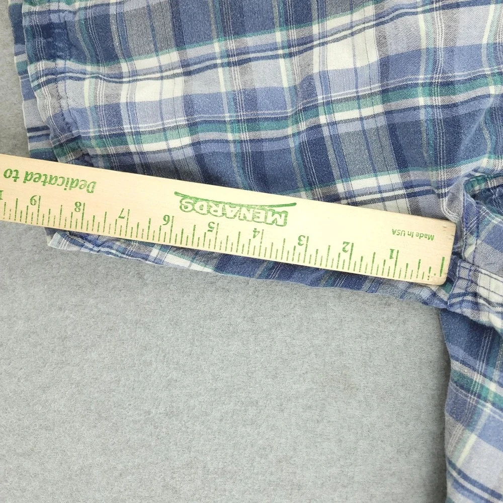 Tommy Bahama missing button