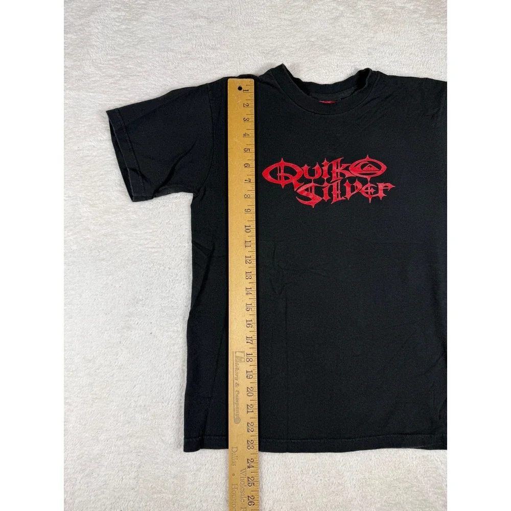 Quiksilver graphic tee