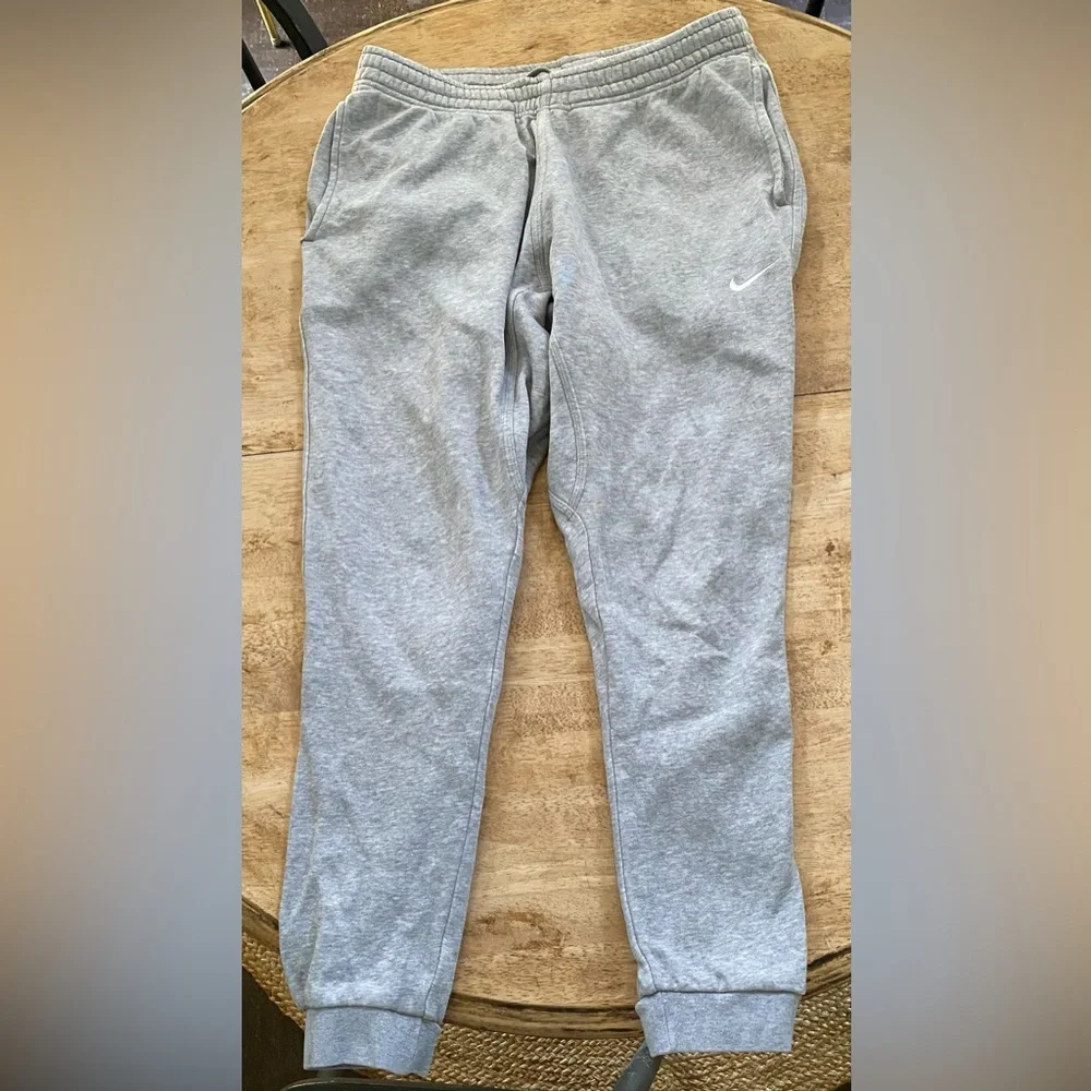 Nike men’s size