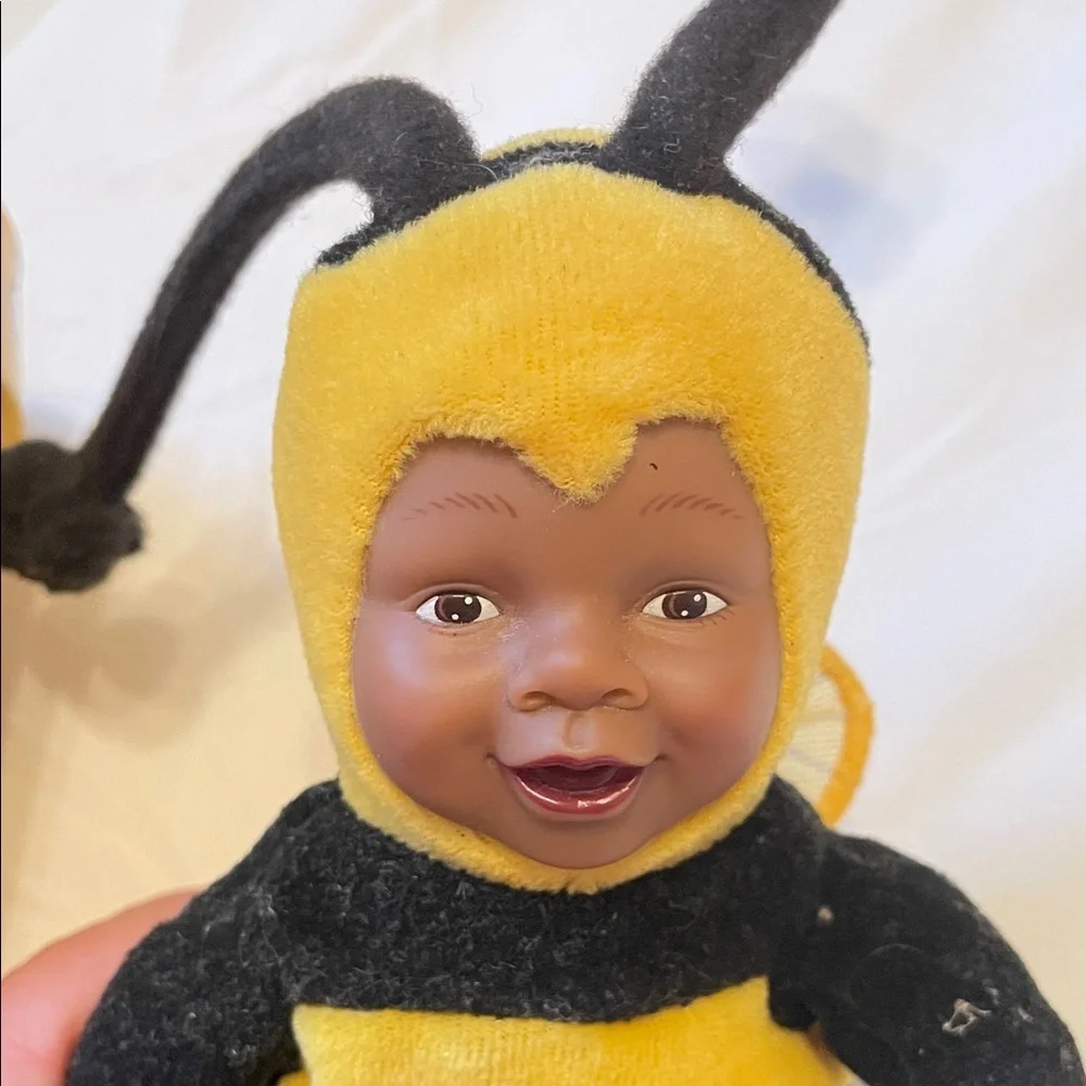 Anne Geddes Yellow Bee Baby Doll in Planter Outfit