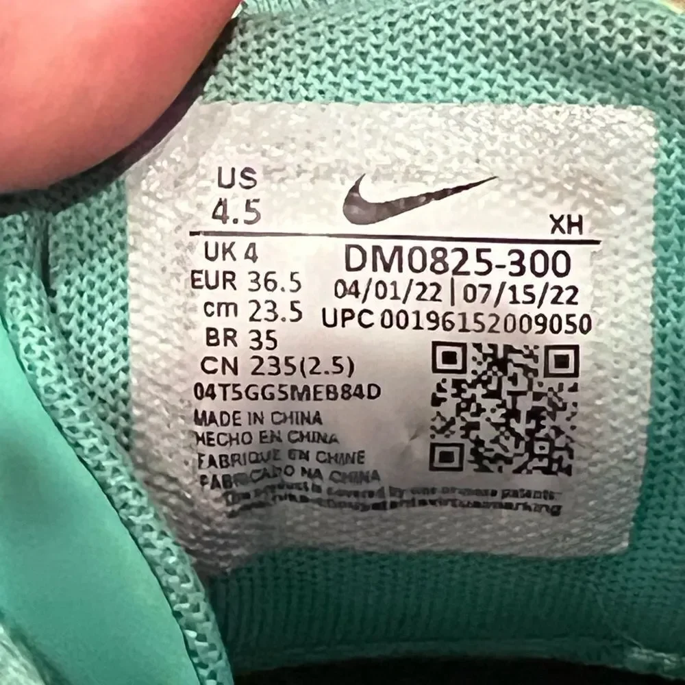 Nike good preloved