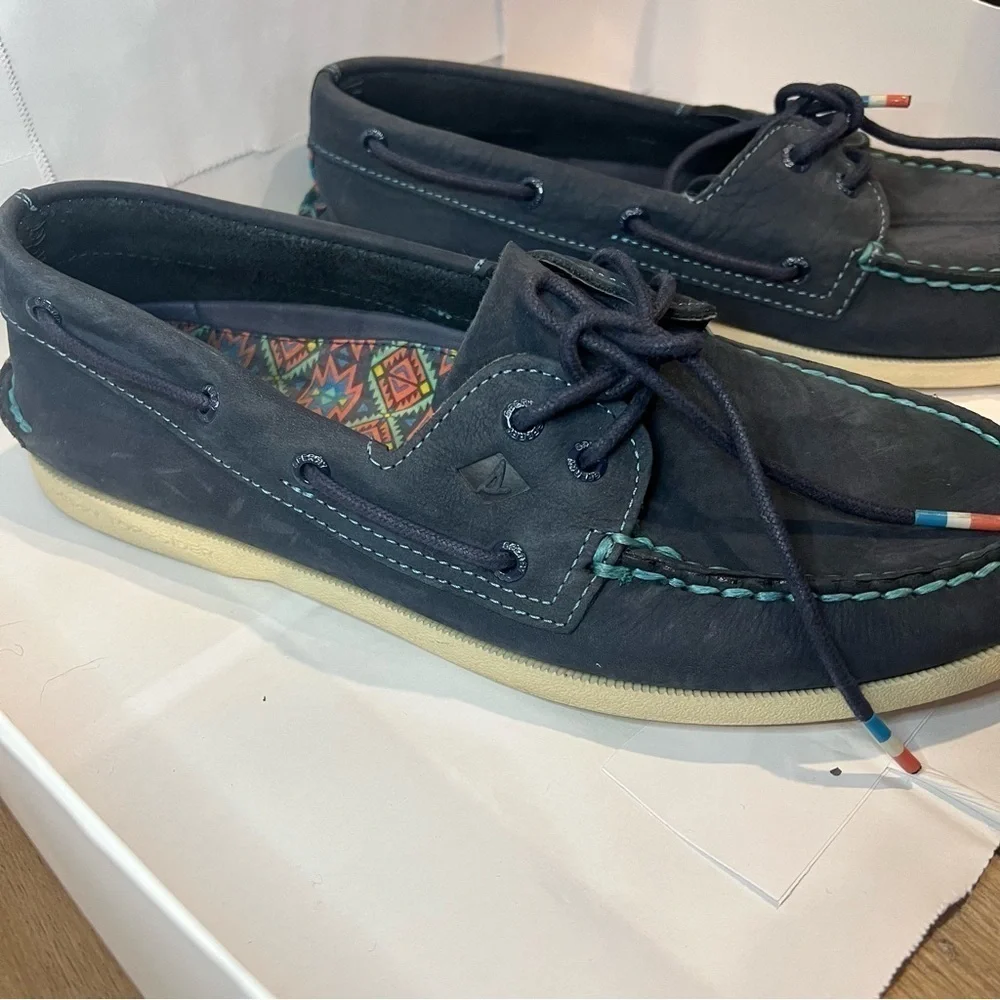 Sperry playa navy