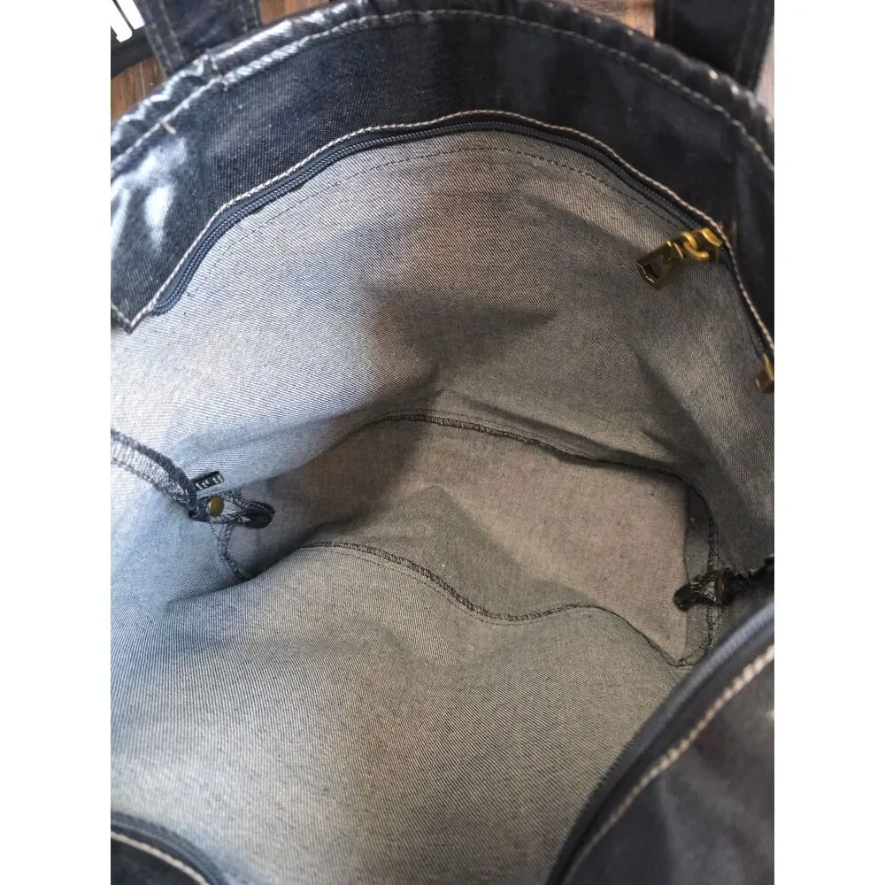 Marc Jacobs color black