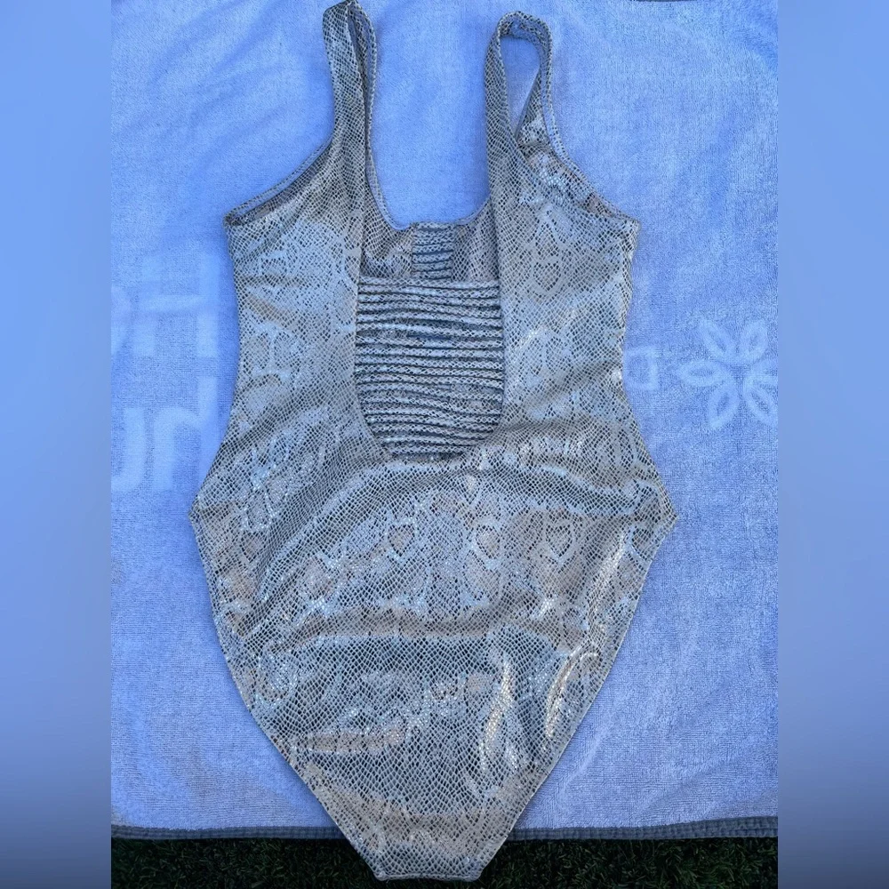 Fashion Nova stylish womens
