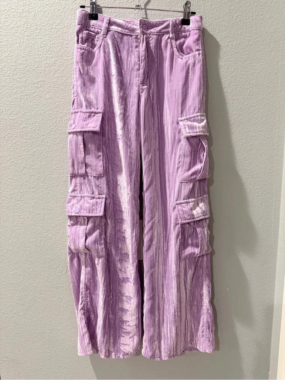 Tractr Pastel Lavender Wide-Leg Cargo Trousers