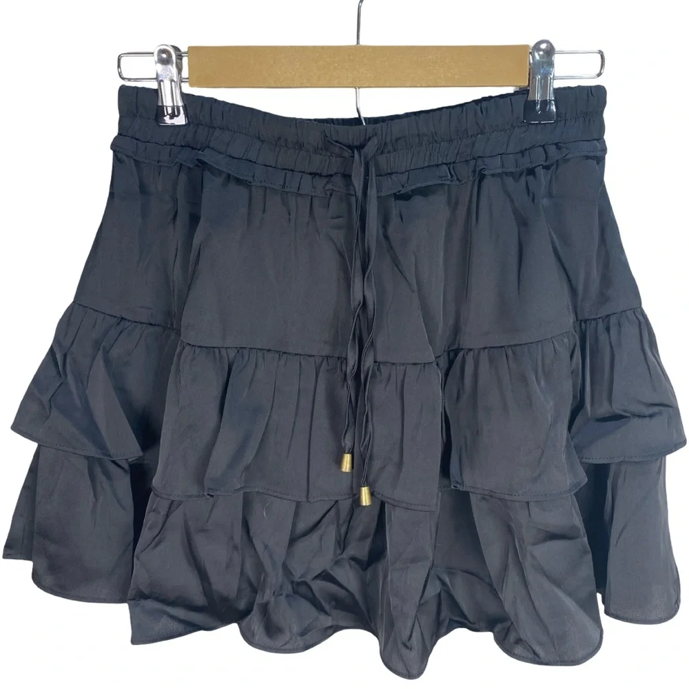 entro chic black