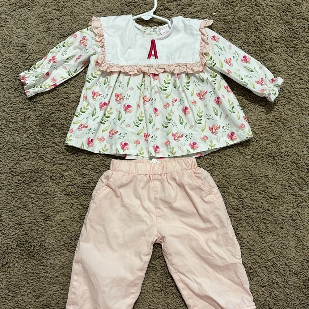 Stitchy Fish 12M Set - “A” monogram