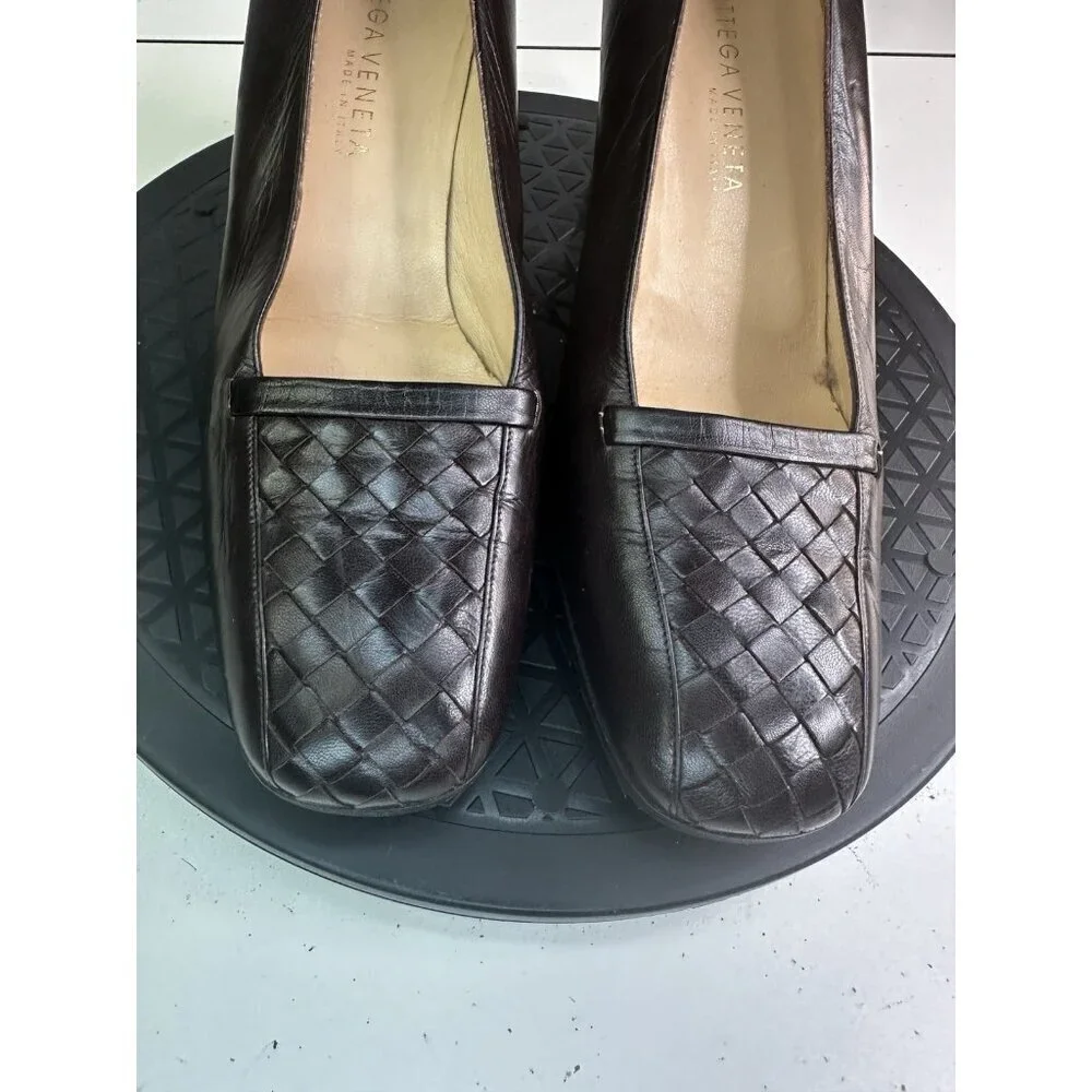 Bottega Veneta please read