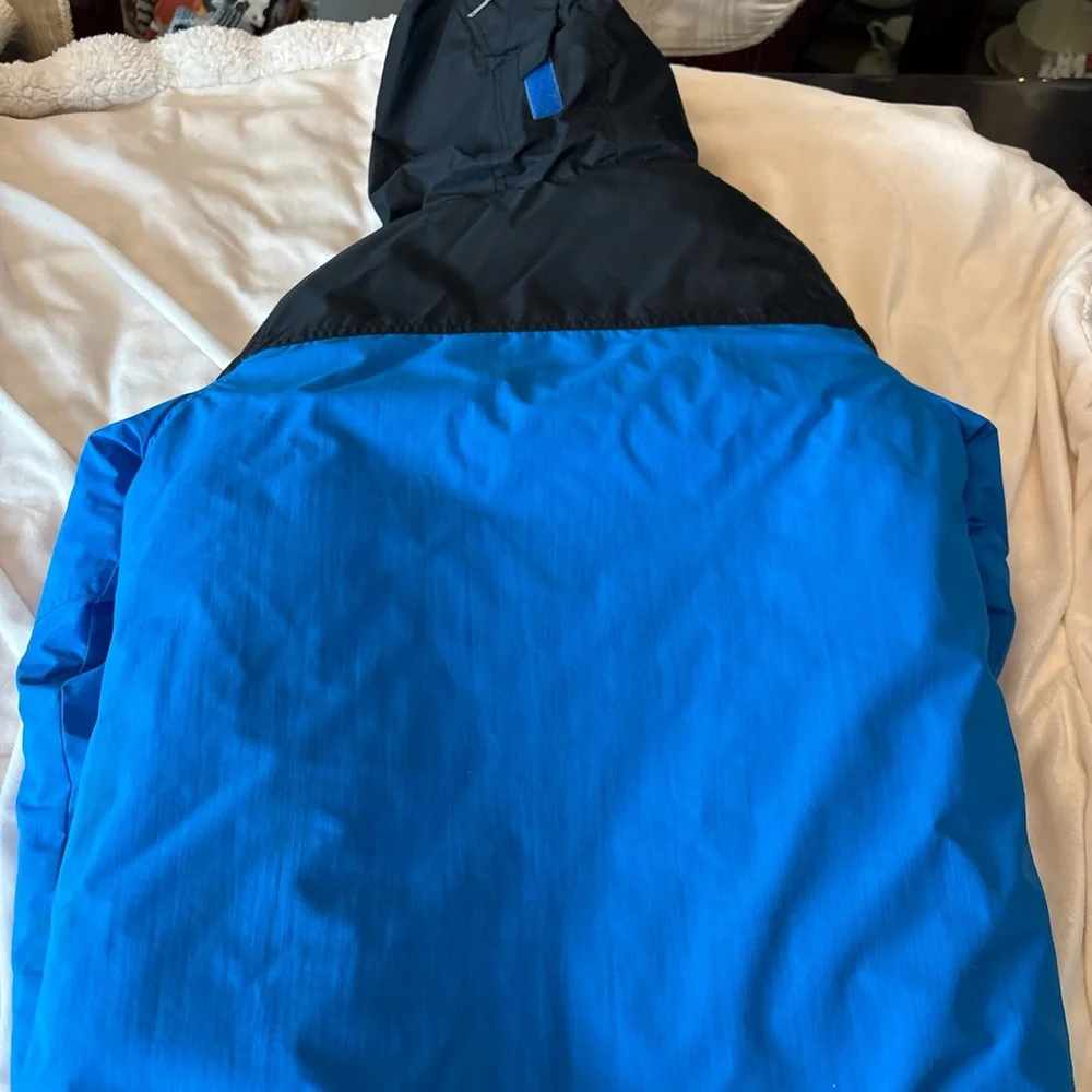 Columbia hooded jacket