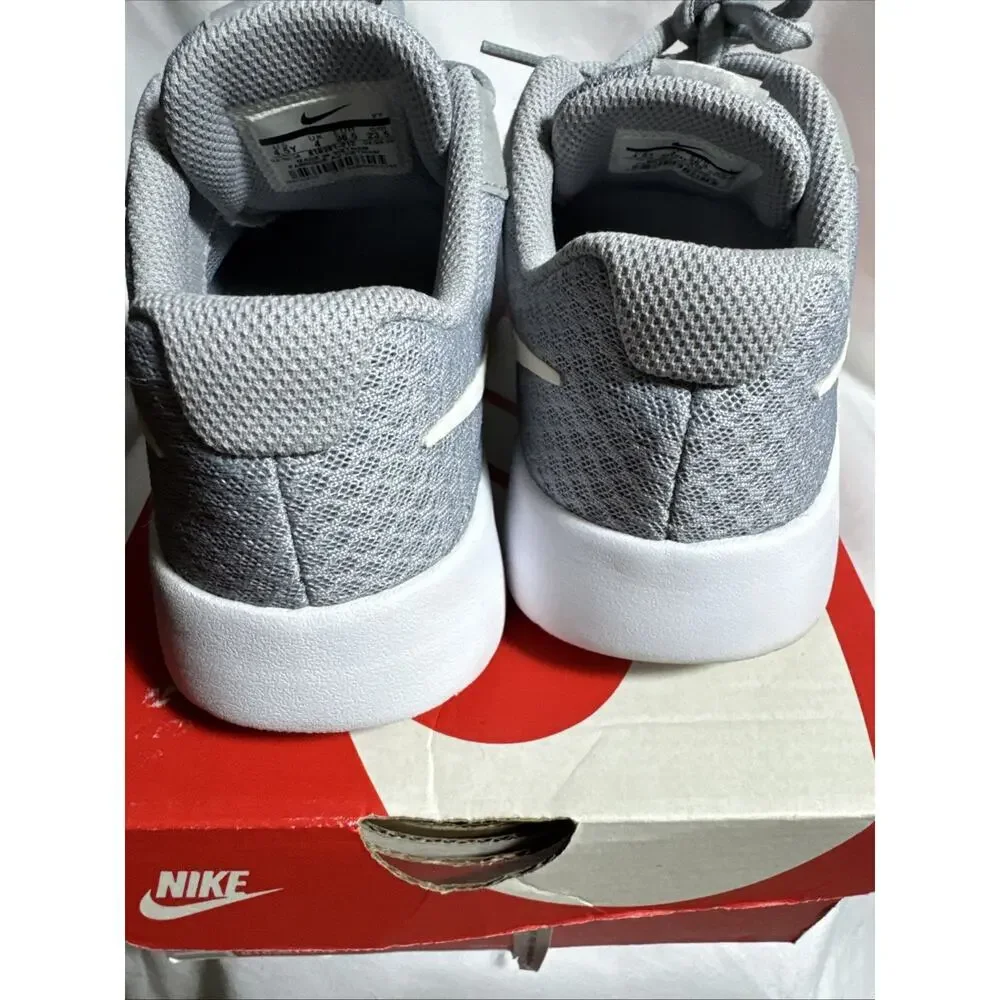 Nike comes original
