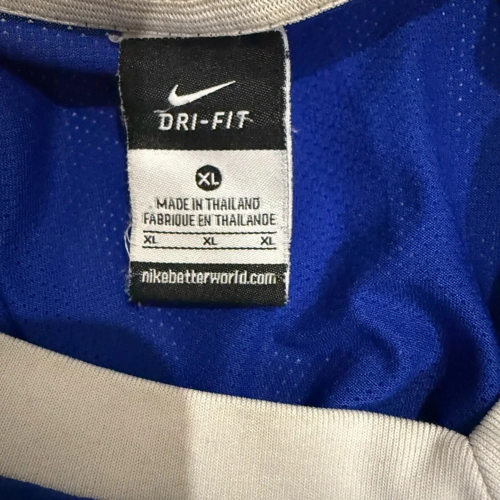 Nike authentic everton