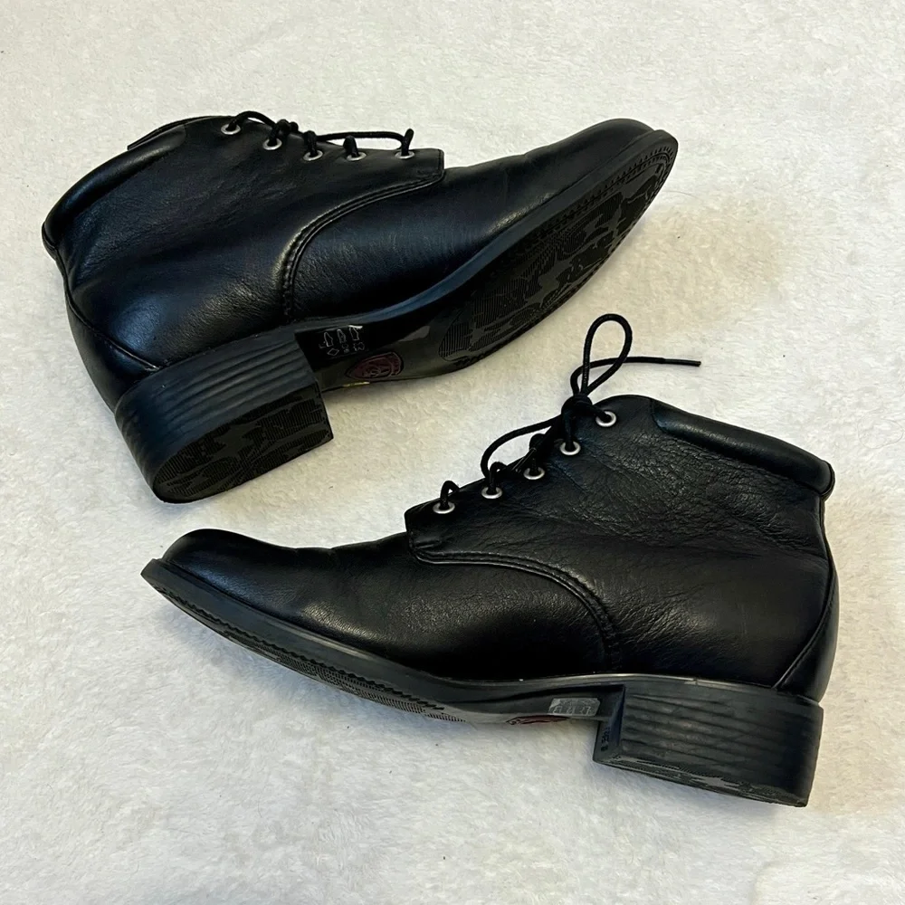 Ariat branded josie